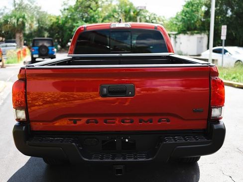 Used 2020 Toyota Tacoma SR5 image 7