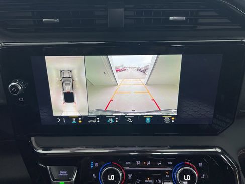 Used 2023 GMC Sierra 1500 AT4 w/ AT4 Premium Package image 13