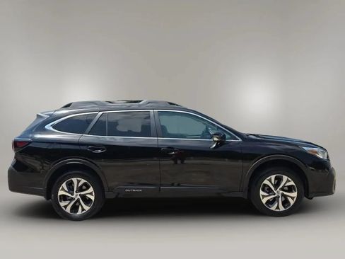 Used 2020 Subaru Outback Limited w/ Popular Package #2 AWD/4WD image 9