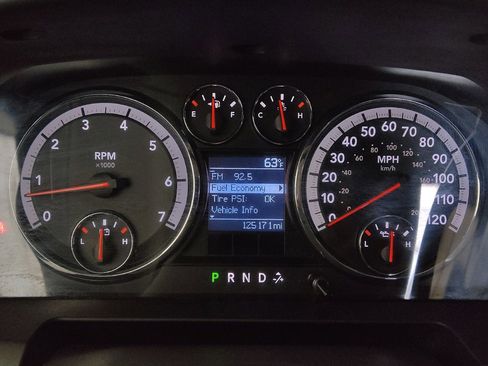 Used 2012 RAM 1500 Express RWD image 23