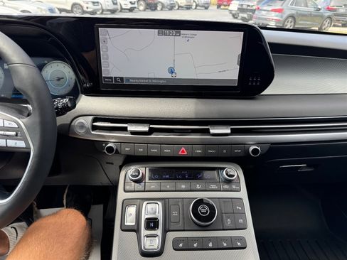 Used 2023 Hyundai Palisade SEL FWD image 15