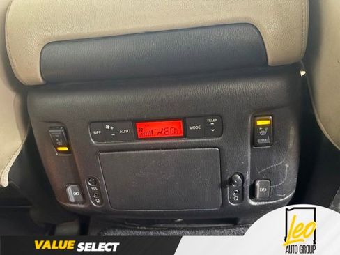 Used 2018 Nissan Armada Platinum w/ Captain Seat Package AWD/4WD image 20