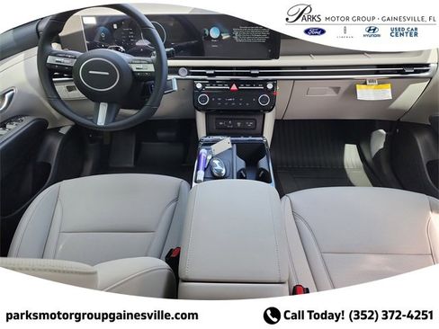 New 2025 Hyundai Tucson SEL image 13