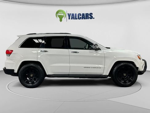 Used 2014 Jeep Grand Cherokee Overland w/ Advanced Technology Group AWD/4WD image 6