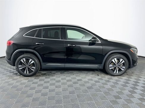 Certified 2024 Mercedes-Benz GLA 250 4MATIC image 7