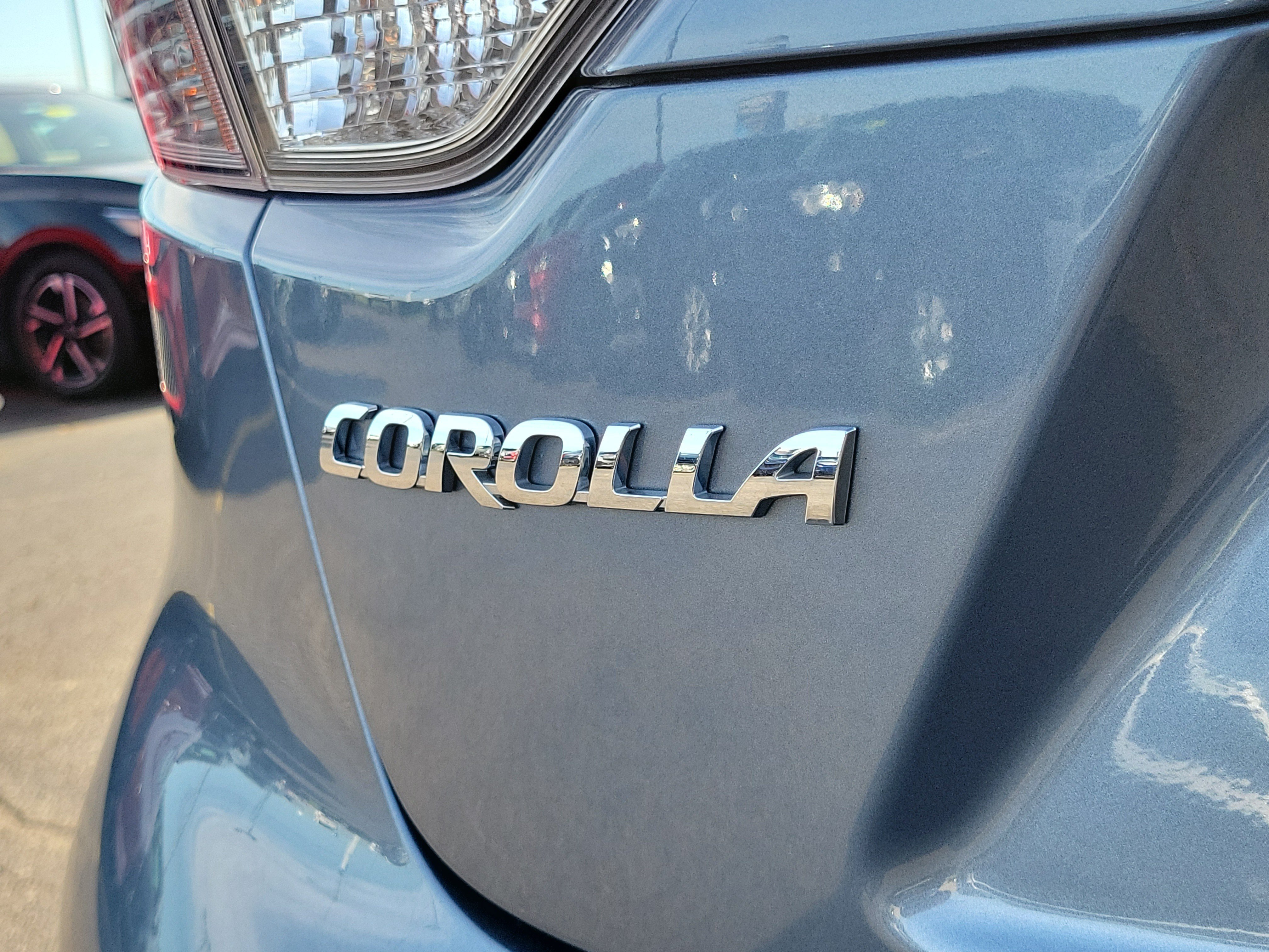 Used 2024 Toyota Corolla LE FWD image 6