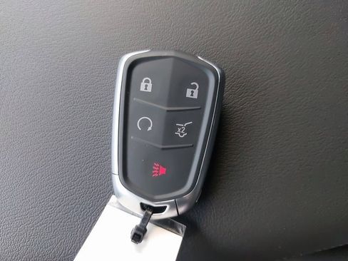 Used 2025 Cadillac Lyriq Sport image 40