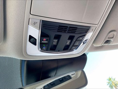 Used 2022 Acura RDX FWD w/ Technology Package image 36