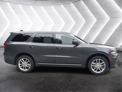 Used 2025 Dodge Durango GT AWD/4WD image 2