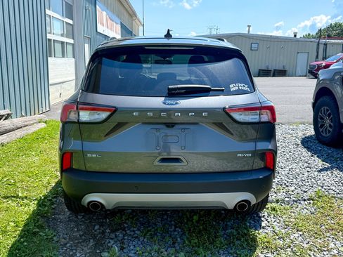 Certified 2022 Ford Escape SEL AWD/4WD image 5