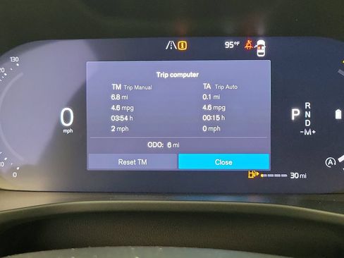 New 2026 Volvo XC40 B5 Ultra w/ Protection Package Premier AWD/4WD image 27