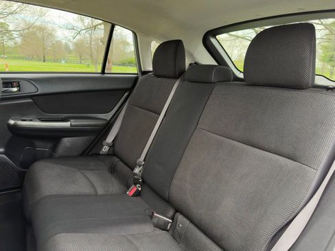 Used 2015 Subaru Crosstrek 2.0i Premium AWD/4WD image 17