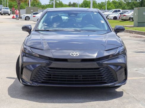 Used 2025 Toyota Camry LE FWD image 24