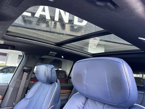 New 2026 Cadillac Vistiq Premium Luxury image 22