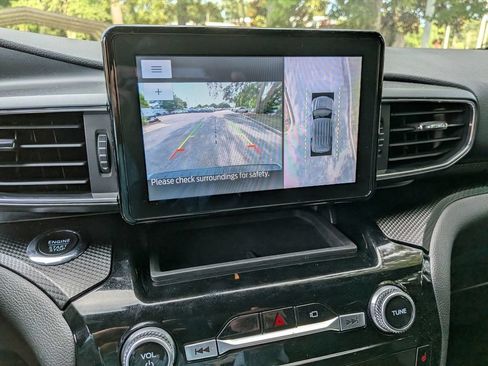 Used 2022 Ford Explorer ST-Line RWD image 25