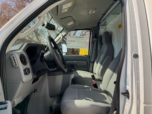 New 2025 Ford E-350 and Econoline 350 Super Duty w/ Power Equipment Group RWD image 21