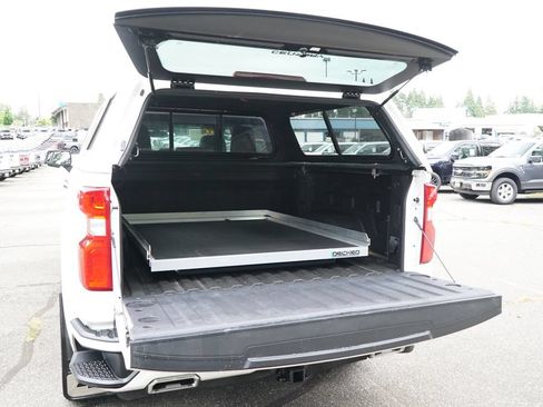 Used 2022 Chevrolet Silverado 1500 High Country AWD/4WD image 31