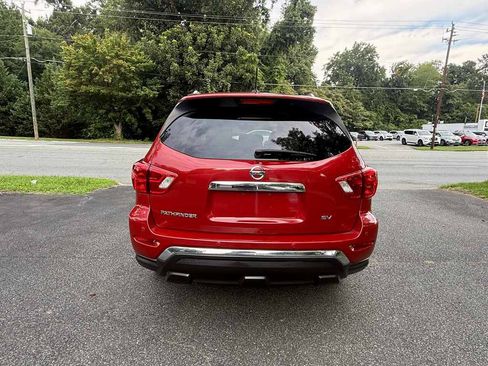 Used 2018 Nissan Pathfinder SV w/ Cargo Package FWD image 5