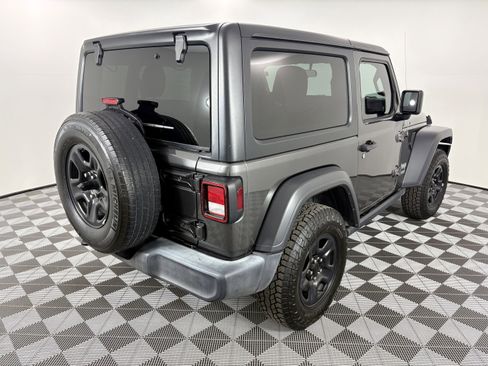 Used 2019 Jeep Wrangler Sport image 5