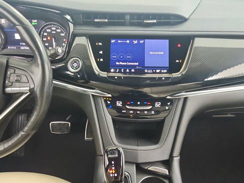 Certified 2023 Cadillac XT6 Sport w/ Technology Package AWD/4WD image 32