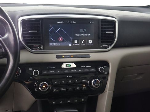 Used 2021 Kia Sportage EX w/ EX Technology Package image 44