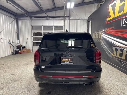 Used 2025 Hyundai Palisade Calligraphy image 23