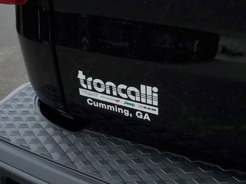 New 2025 Jeep Gladiator Sport image 8