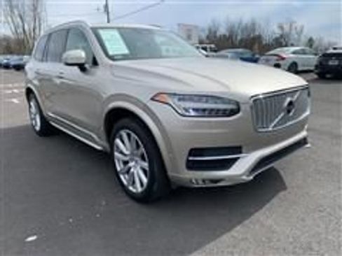 Used 2016 Volvo XC90 T6 Inscription image 2