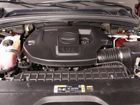 Used 2023 Jeep Grand Cherokee L Summit w/ Luxury Tech Group V image 23