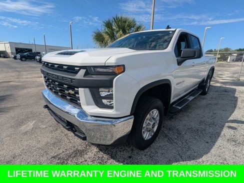 Used 2022 Chevrolet Silverado 2500 LT AWD/4WD image 9