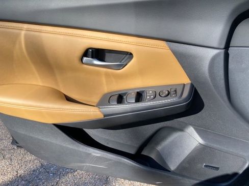 New 2025 Nissan Sentra SV w/ SV Premium Package image 13