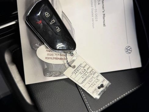Used 2023 Volkswagen ID.4 Pro image 35