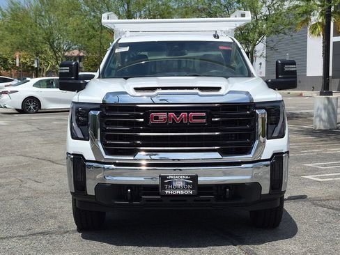 New 2026 GMC Sierra 2500 Pro w/ Convenience Package AWD/4WD image 2