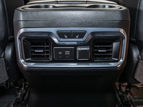 Used 2020 Chevrolet Silverado 2500 LTZ w/ LTZ Premium Package image 22