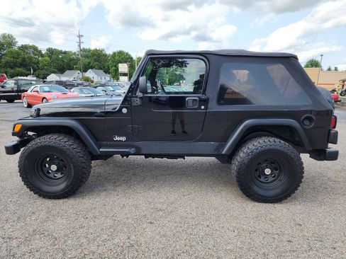 Used 2004 Jeep Wrangler 4WD image 19