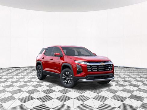 New 2026 Chevrolet Equinox LT w/ Safety and Technology Package FWD image 9