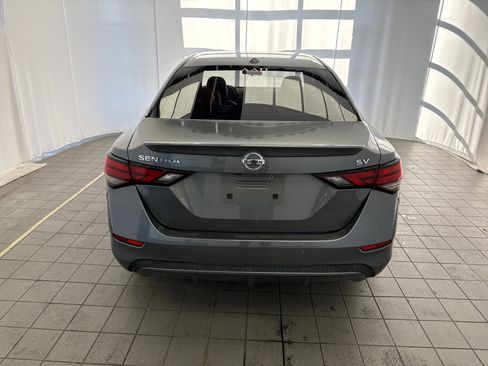 Used 2021 Nissan Sentra SV w/ SV Premium Package image 5