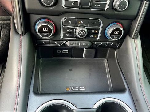 Used 2024 Chevrolet Tahoe RST w/ Luxury Package image 17