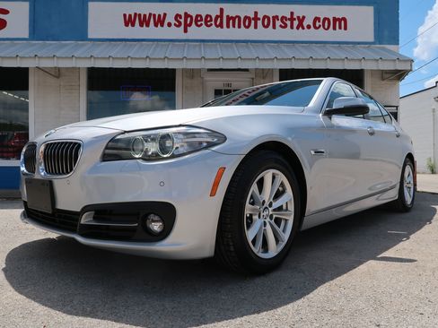 Used 2015 BMW 528i Sedan RWD image 5