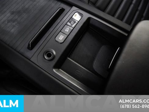 Used 2024 Kia EV9 Land image 45