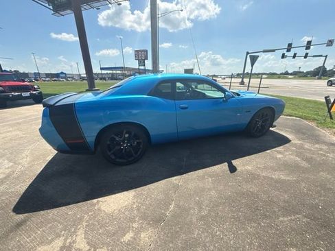 Used 2023 Dodge Challenger R/T w/ Blacktop Package RWD image 8