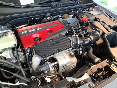 Used 2026 Honda Civic Type R image 8