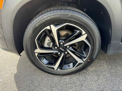 Used 2023 Chevrolet TrailBlazer RS image 9