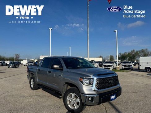 Used 2018 Toyota Tundra SR5 w/ SR5 Upgrade Package image 1