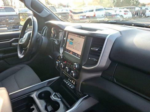 Certified 2022 RAM 1500 Big Horn image 12