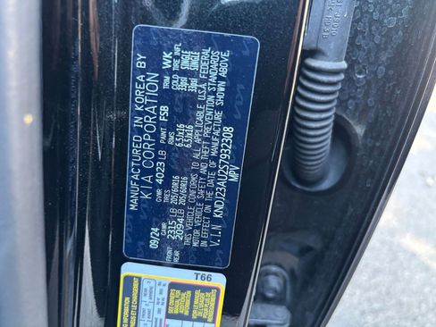 Used 2025 Kia Soul LX w/ LX Technology Package image 23