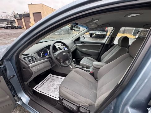 Used 2010 Hyundai Sonata GLS image 11
