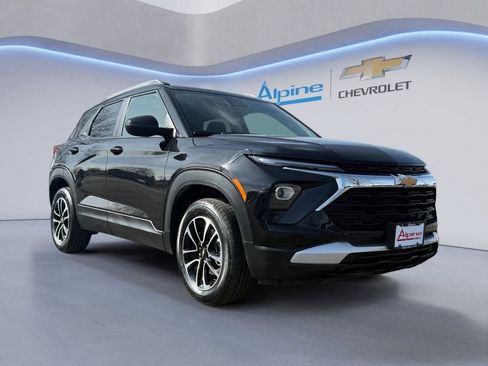 Used 2025 Chevrolet TrailBlazer LT image 7