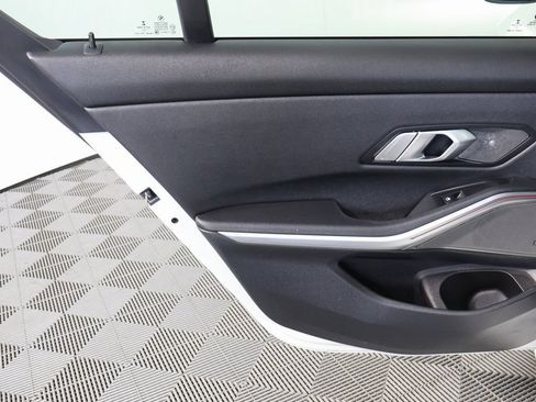 Used 2021 BMW M340i RWD image 13