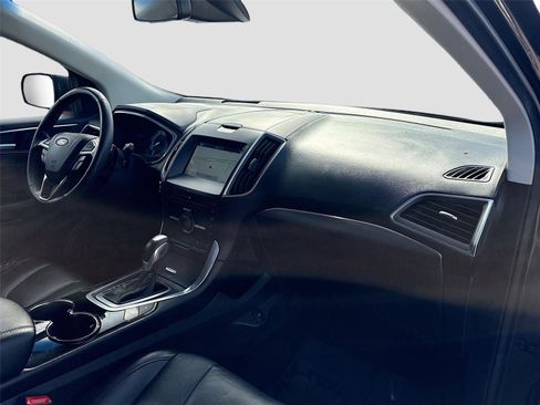 Used 2016 Ford Edge Titanium w/ Equipment Group 302A image 33